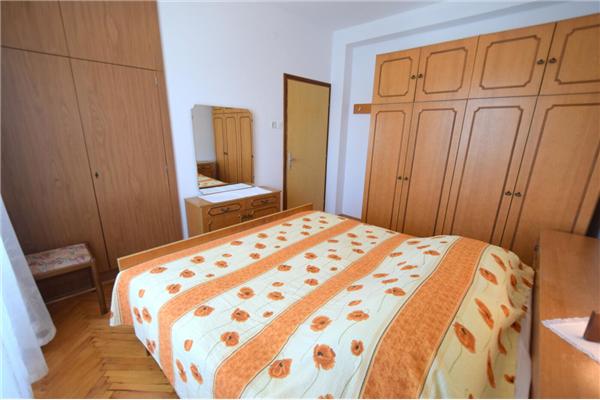 Room A1, for 2 persons