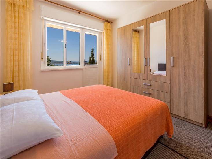 Apartment A1, for 2 persons