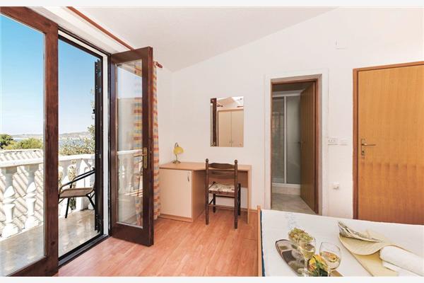 Apartment A2, for 6 persons