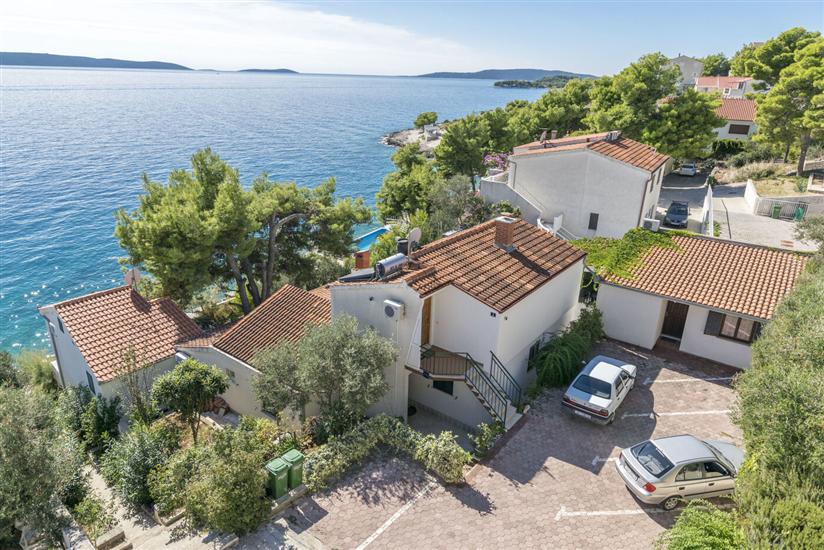 Apartments Villa Bok