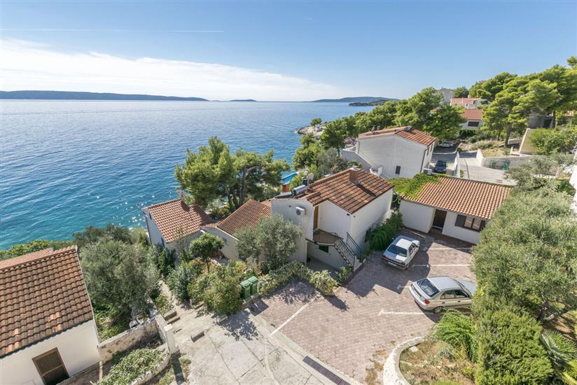 Apartments Villa Bok