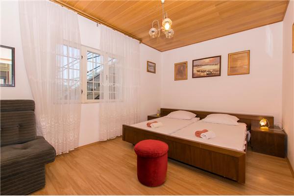 Apartman A2, na 6 osebe