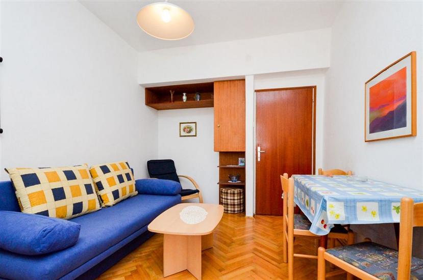 Apartment A2, for 3 persons