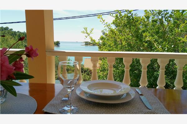 Apartment A1, for 4 persons