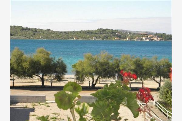 Apartment A3, for 6 persons