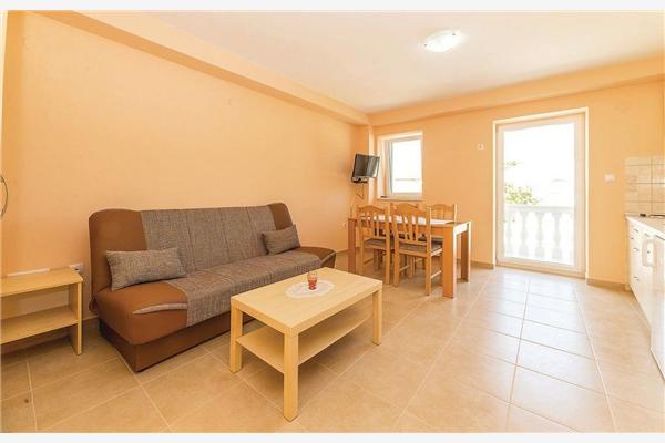 Apartment A2, for 3 persons