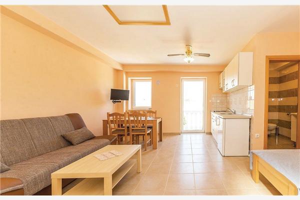Apartment A5, for 3 persons