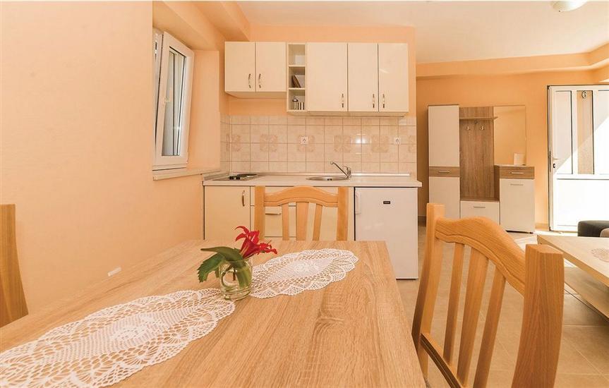 Apartment A6, for 2 persons