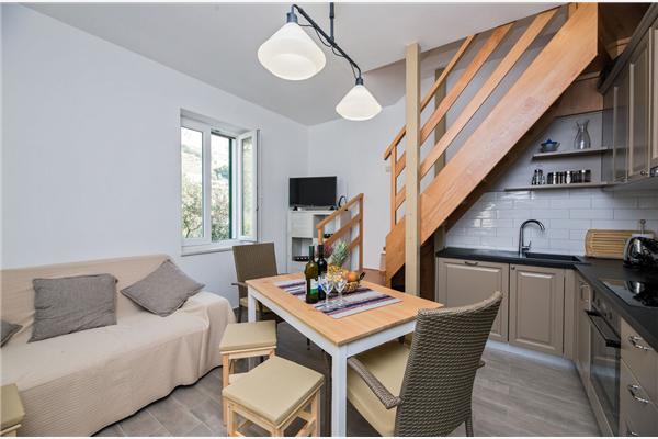 Apartment A2, for 6 persons