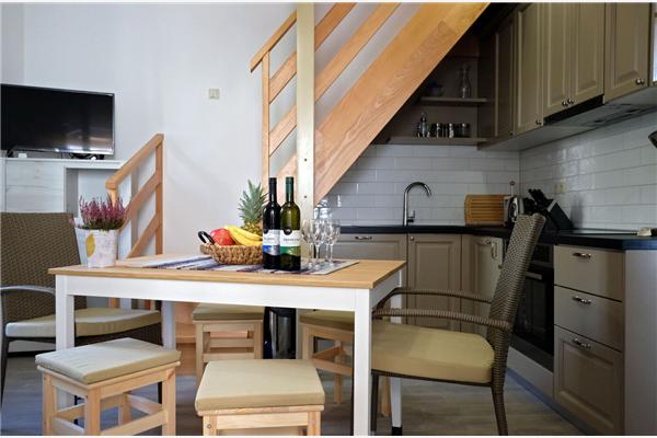 Apartment A2, for 6 persons