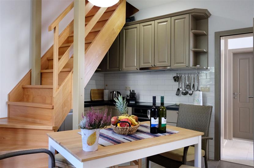 Apartment A2, for 6 persons