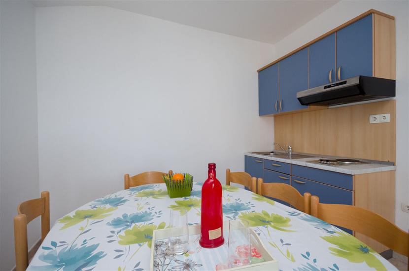 Apartment A3, for 8 persons