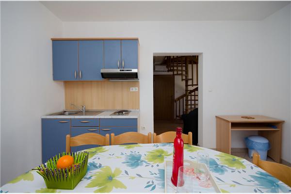 Apartment A3, for 8 persons