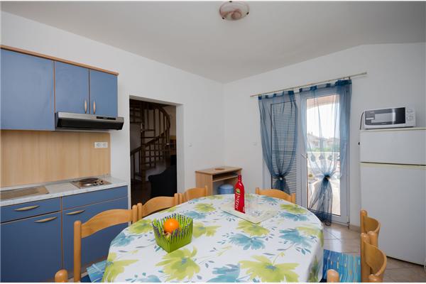 Apartment A3, for 8 persons