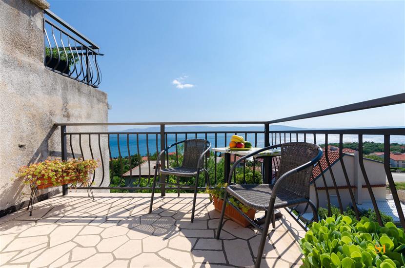 Room S1, for 2 persons