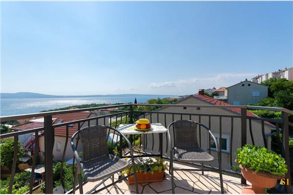 Room S1, for 2 persons