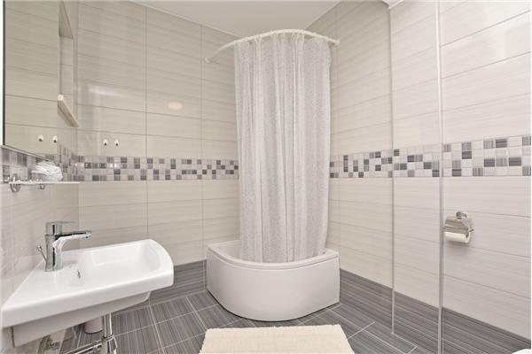 Apartman A2, 5 személyes