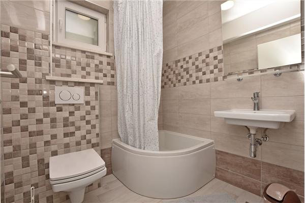 Apartman A3, 5 személyes