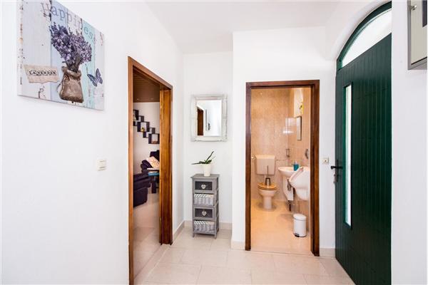 House K1, for 8 persons