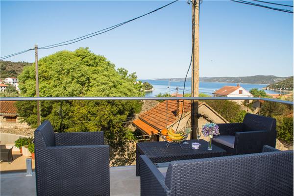 Apartment A4, for 4 persons