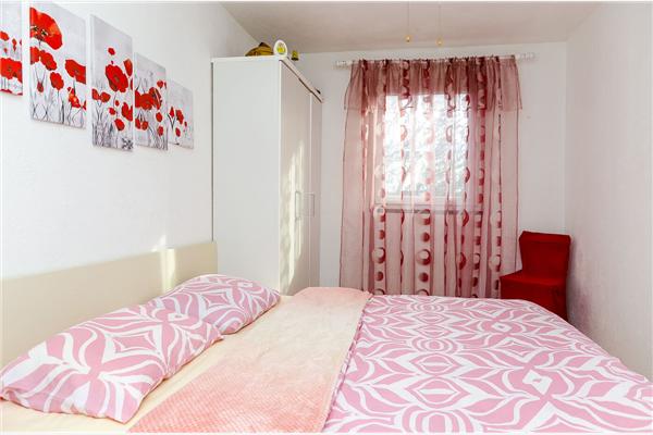 Apartment A1, for 6 persons