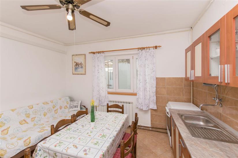 Apartment A3, for 4 persons