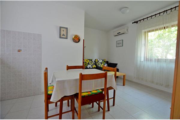 Apartment A1, for 4 persons