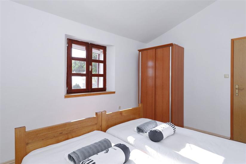 House K1, for 5 persons