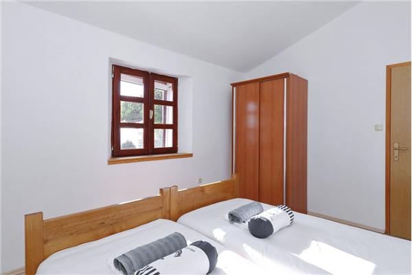 House K1, for 5 persons