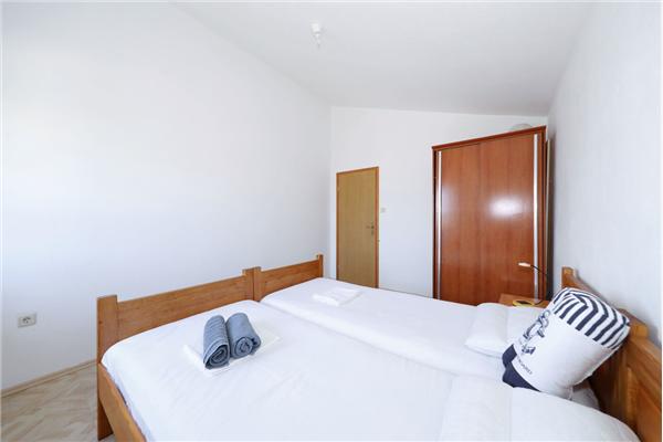 House K1, for 5 persons