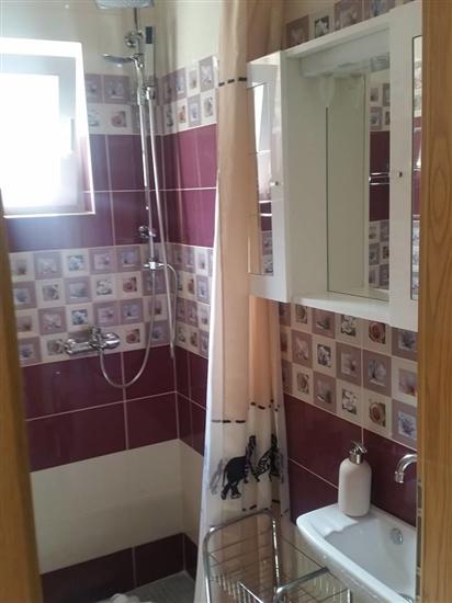 House K1, for 12 persons