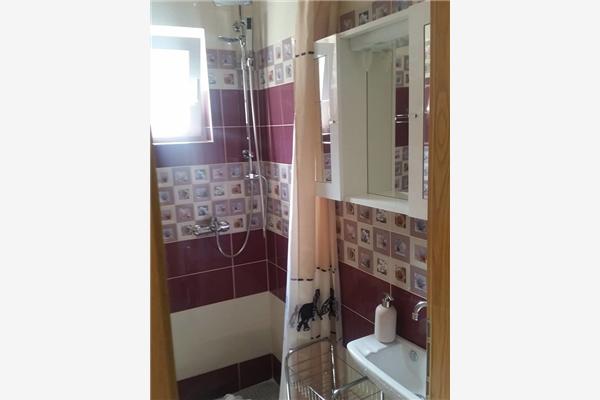 House K1, for 12 persons