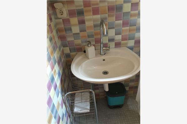 House K1, for 12 persons