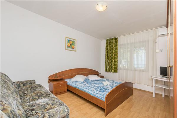 Apartment A1, for 3 persons