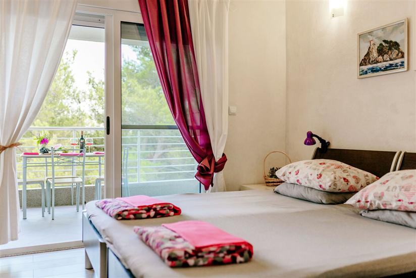 Apartment A4, for 4 persons