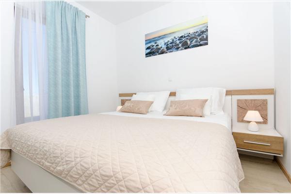 Apartment A5, for 5 persons