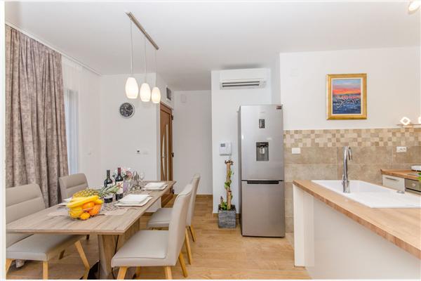Apartment A5, for 5 persons