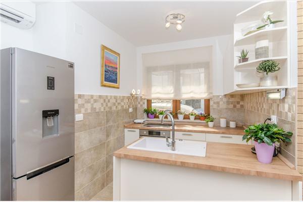 Apartment A5, for 5 persons