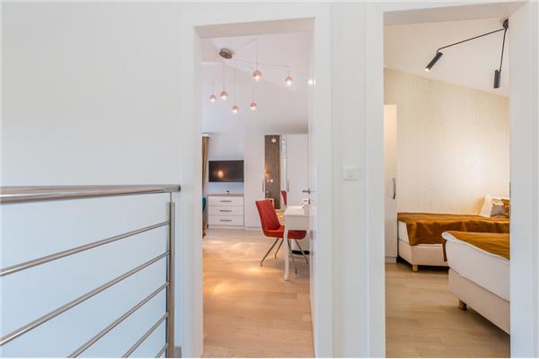 House K1, for 10 persons