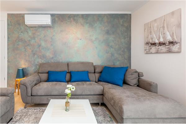 House K1, for 10 persons