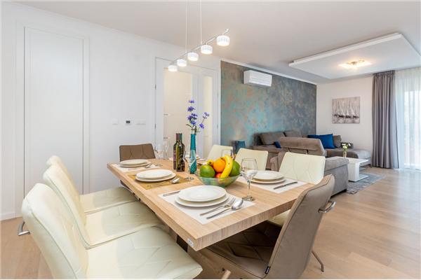 House K1, for 10 persons