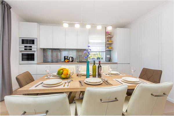 House K1, for 10 persons