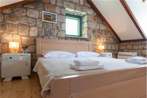 House K1, for 8 persons