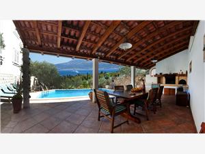 Villa Lukrecia Supetar - island Brac, Size 90.00 m2, Accommodation with pool, Airline distance to the sea 200 m