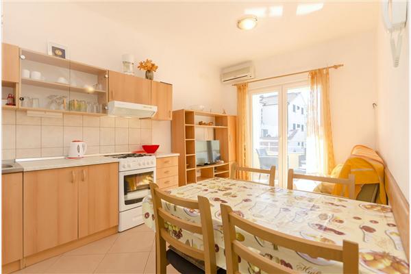 Apartment A1, for 4 persons