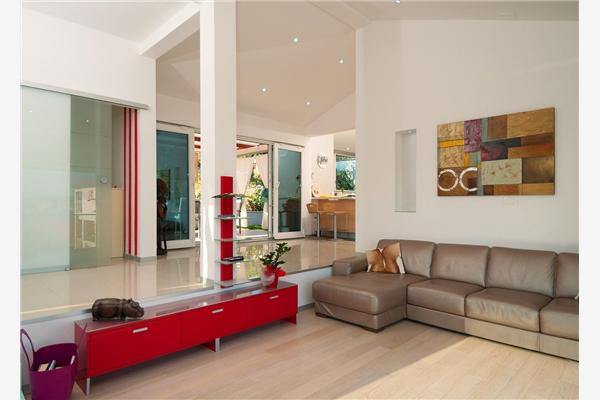 House K1, for 9 persons