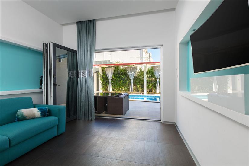 House K1, for 9 persons