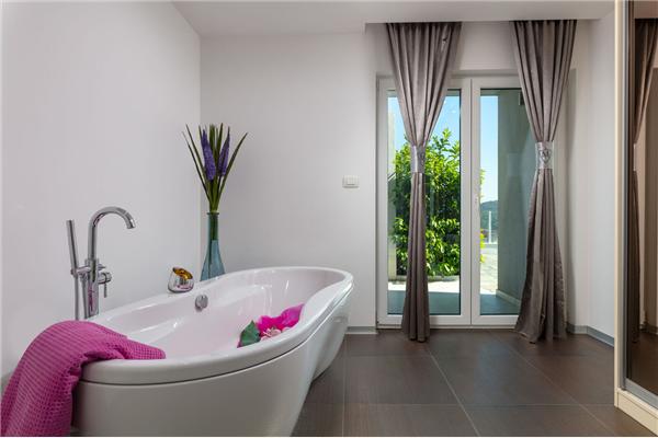 House K1, for 9 persons