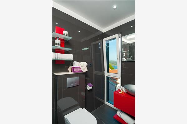 House K1, for 9 persons