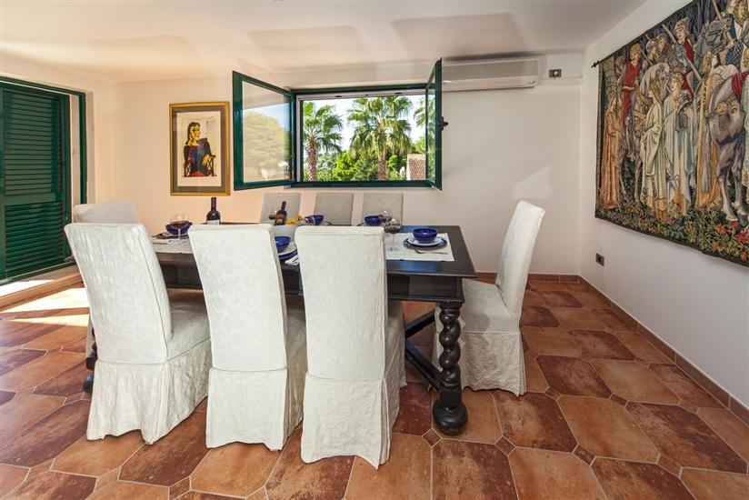 House K1, for 10 persons